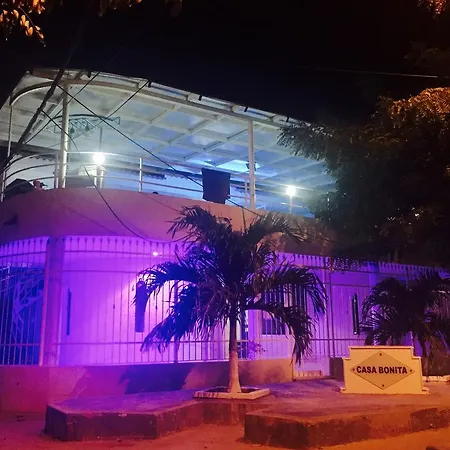 Hotel Casa Bonita En Santa Marta